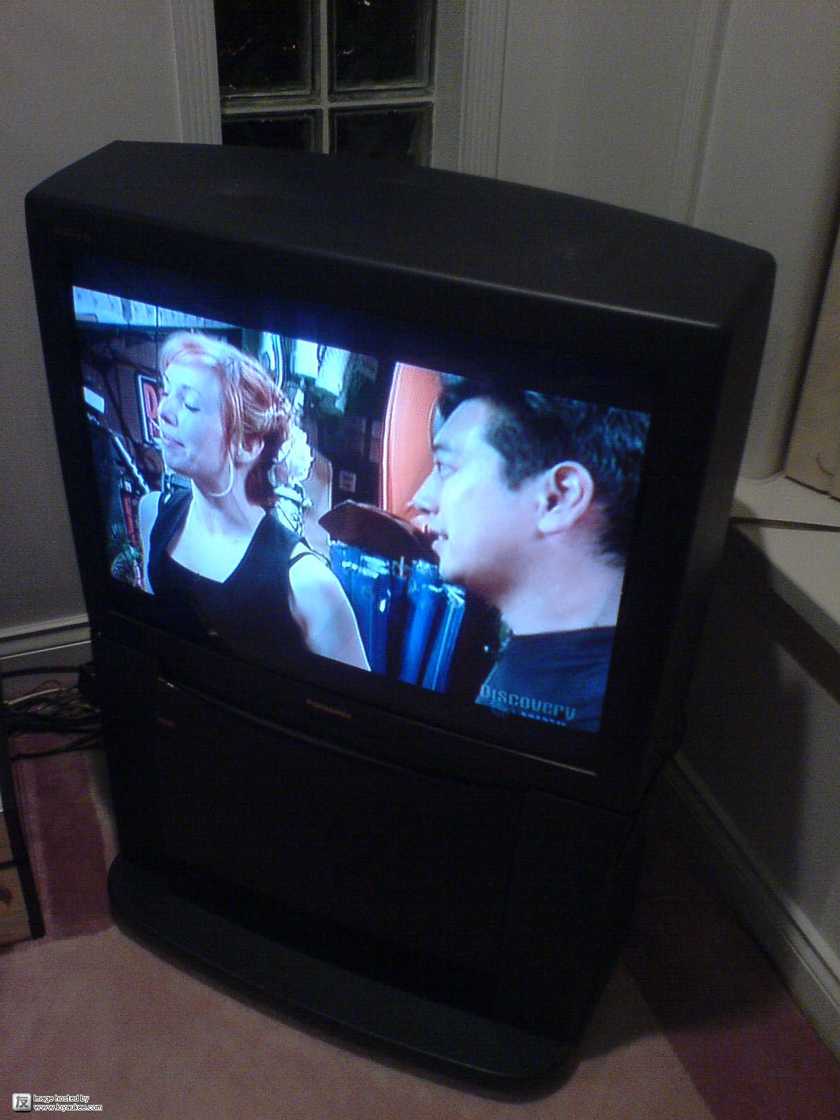 FS 32" Panasonic CRT TV w/ original Stand! 老友買賣 溫哥華老友記討論區